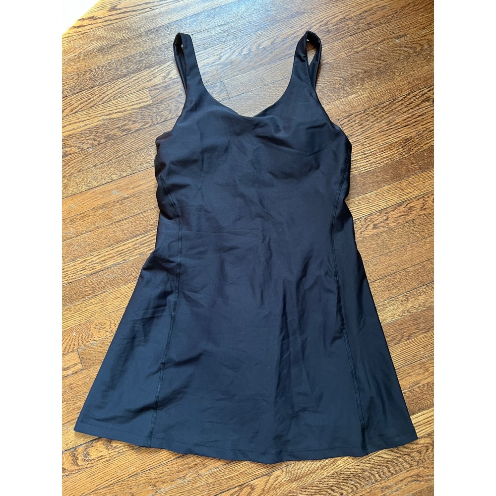 Old Navy Active Powersoft Go-Dry Exercise Dress with Shorts Black Small
